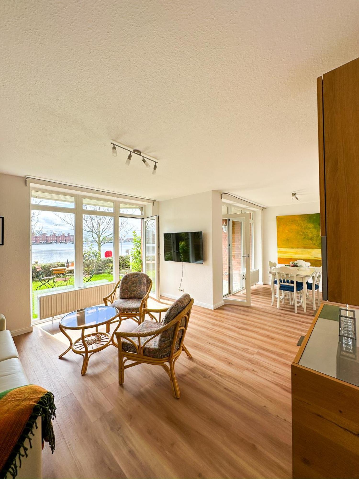 Ferienwohnung Havenblick ヴィルヘルムスハーフェン エクステリア 写真
